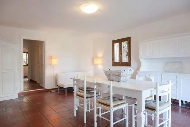 Residenza Costasmeraldina 罗通多港