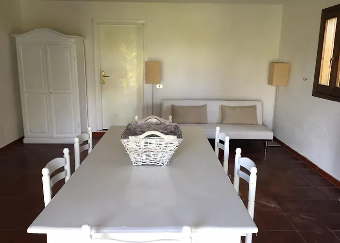 Residenza Costasmeraldina Nyaraló *
